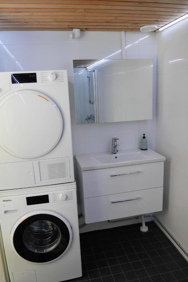 Cozy 4 Person Guesthouse On Quiet Residential Area أولو المظهر الخارجي الصورة